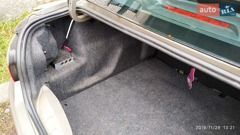 Седан Citroen C-Elysee 2013 в Звягелі