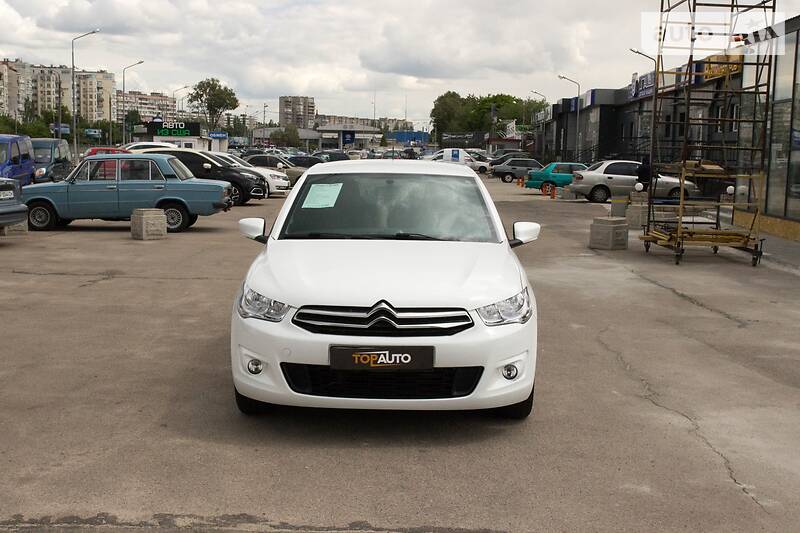 Седан Citroen C-Elysee 2015 в Запоріжжі