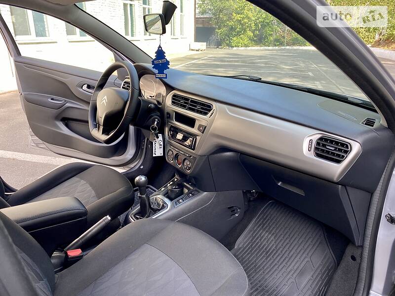 Седан Citroen C-Elysee 2017 в Киеве фото 34 Седан Citroen C-Elysee 2017 в Киеве