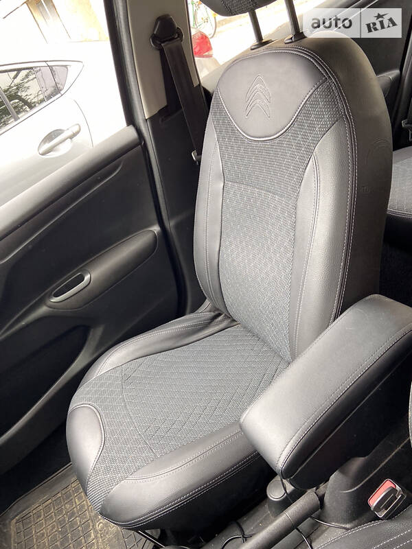 Седан Citroen C-Elysee 2013 в Калуше