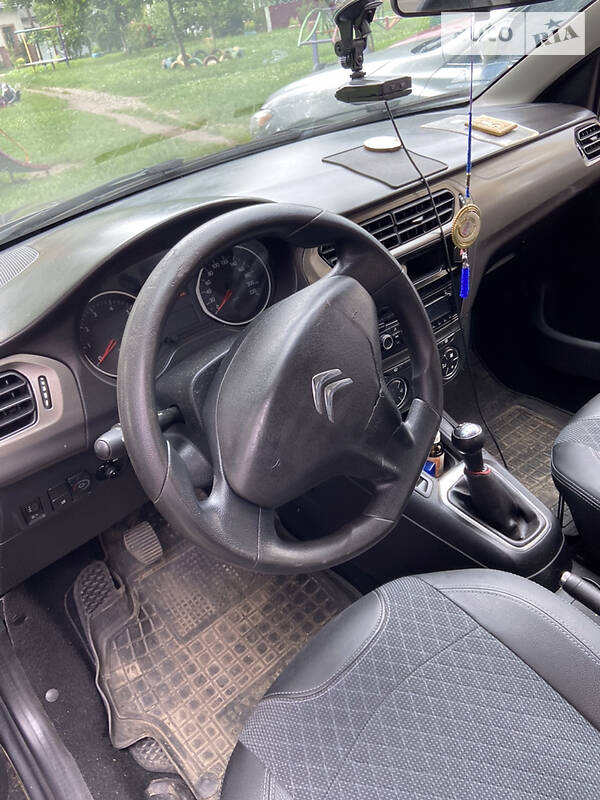 Седан Citroen C-Elysee 2013 в Калуше