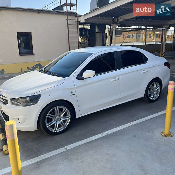 Седан Citroen C-Elysee 2013 в Виннице