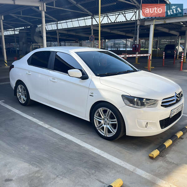 Седан Citroen C-Elysee 2013 в Виннице