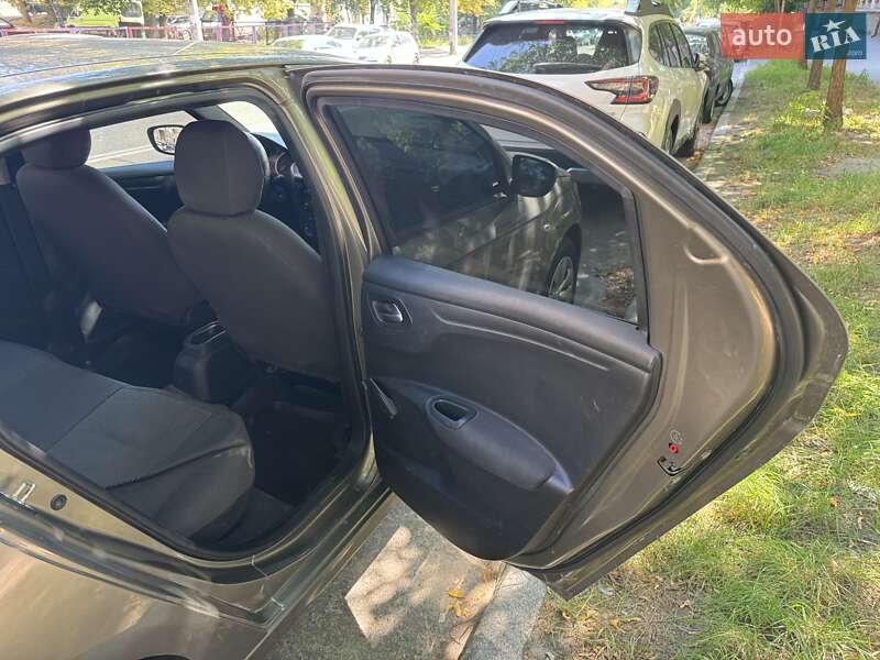 Седан Citroen C-Elysee 2013 в Ладыжине