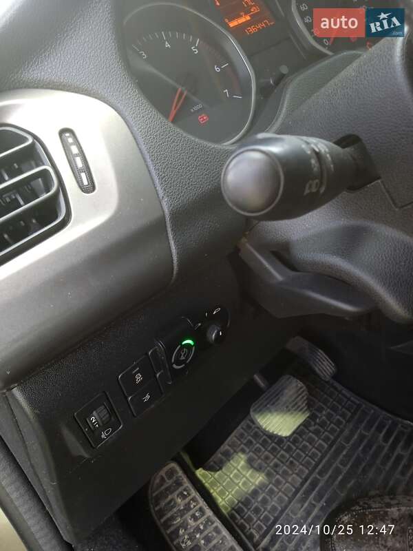 Седан Citroen C-Elysee 2016 в Тульчине