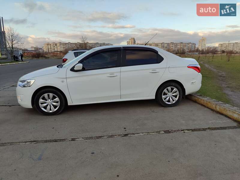 Седан Citroen C-Elysee 2013 в Херсоне фото 4 Седан Citroen C-Elysee 2013 в Херсоне