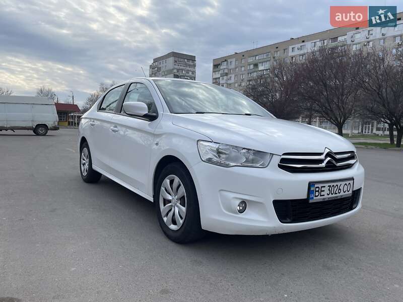 Седан Citroen C-Elysee 2013 в 