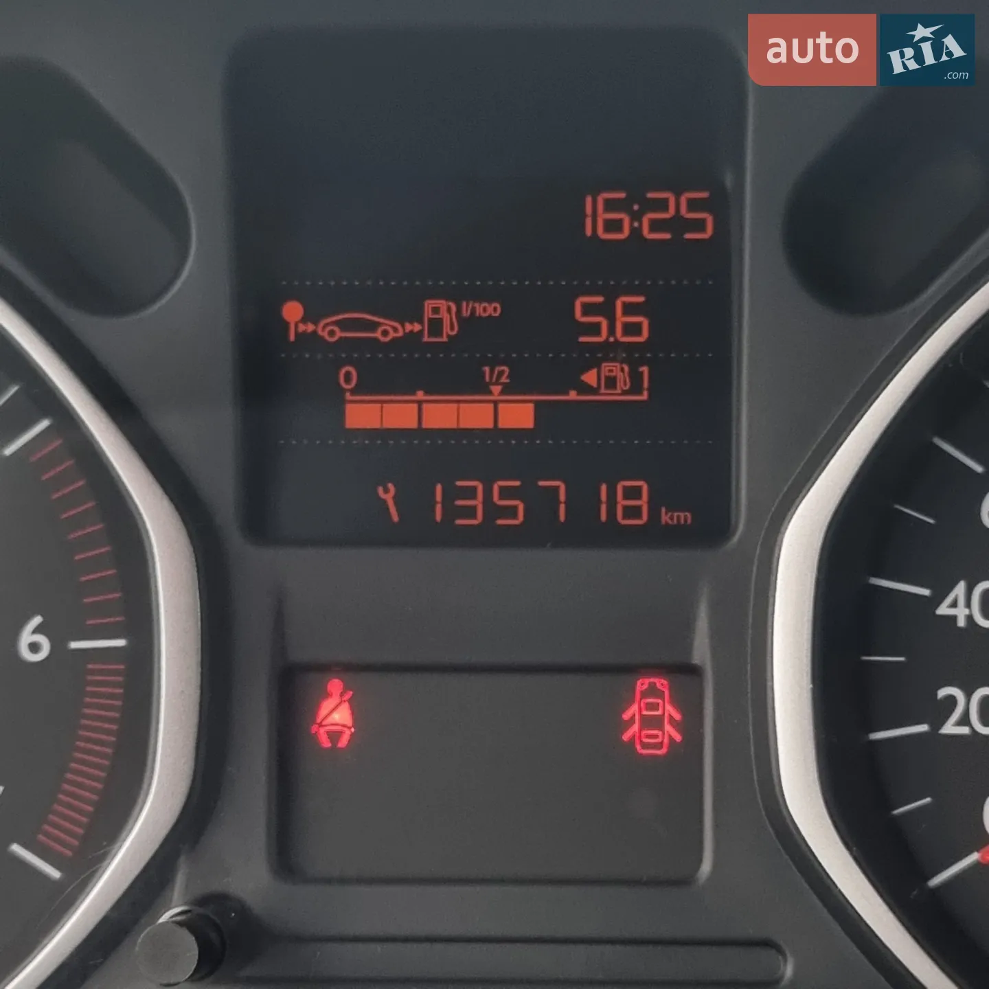 2013 Citroen C-Elysee - мініатюра 22