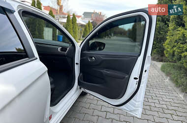 Седан Citroen C-Elysee 2013 в 