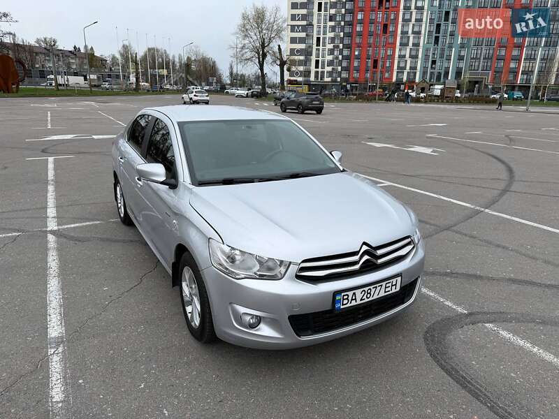 Седан Citroen C-Elysee 2013 в 