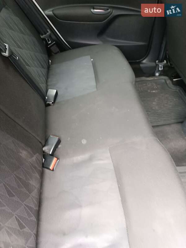 Седан Citroen C-Elysee 2016 в Львове