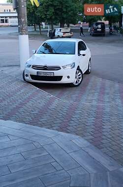 Седан Citroen C-Elysee 2013 в 