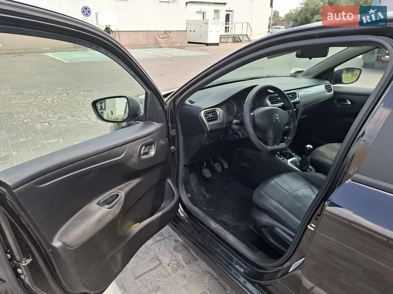 Седан Citroen C-Elysee 2013 в Львове