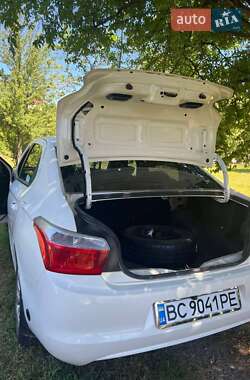 Седан Citroen C-Elysee 2013 в 