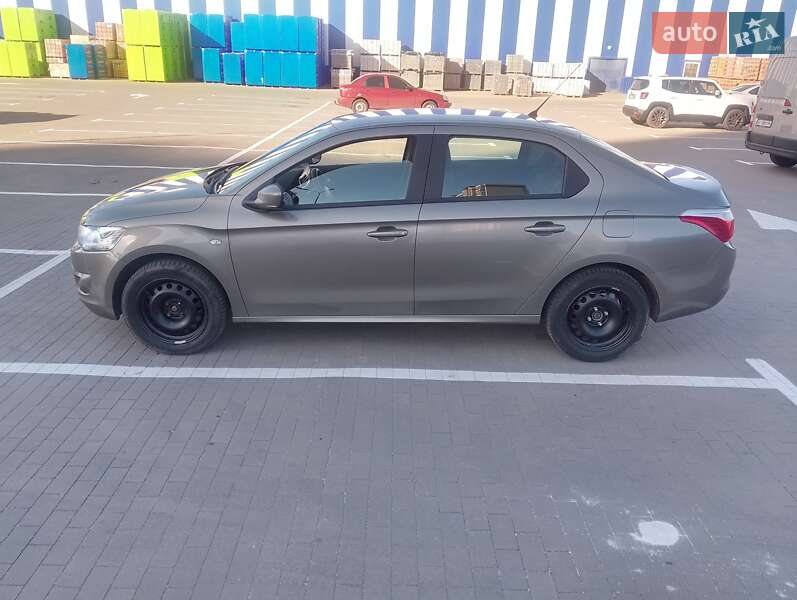 Седан Citroen C-Elysee 2013 в Киеве фото 8 Седан Citroen C-Elysee 2013 в Киеве