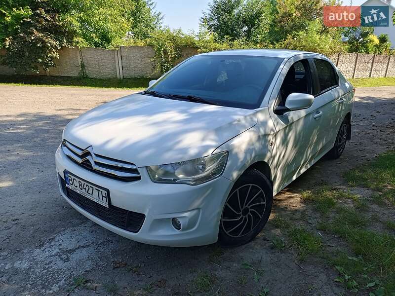 Седан Citroen C-Elysee 2013 в Львове