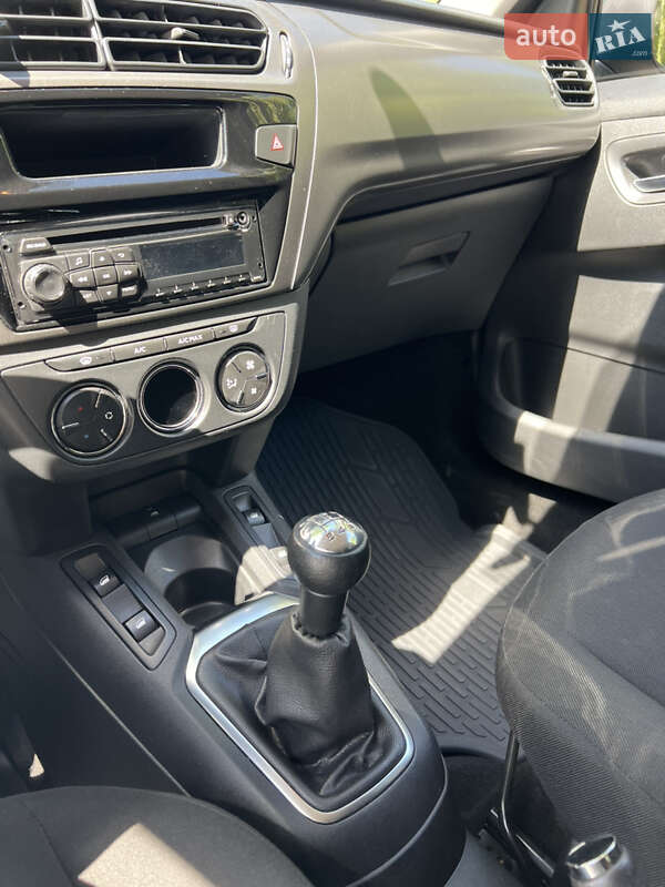 Седан Citroen C-Elysee 2013 в Черновцах фото 21 Седан Citroen C-Elysee 2013 в Черновцах