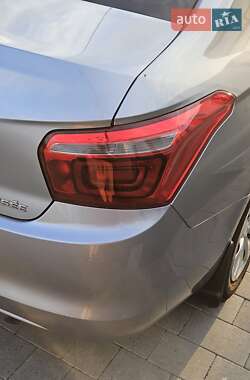 Седан Citroen C-Elysee 2018 в 