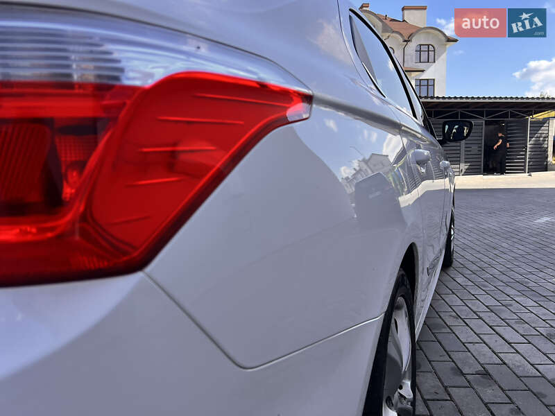 Седан Citroen C-Elysee 2013 в Рівному