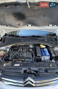 Седан Citroen C-Elysee 2013 в 