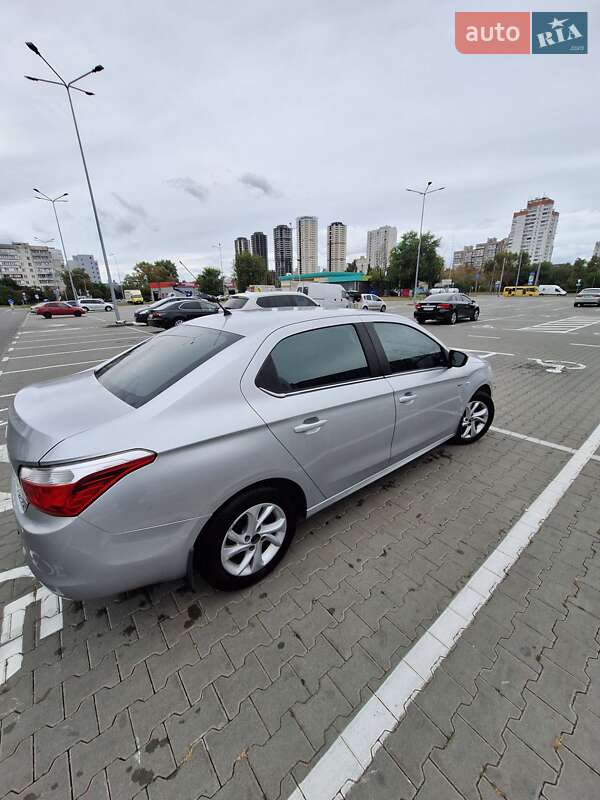 Седан Citroen C-Elysee 2013 в Киеве
