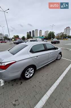 Седан Citroen C-Elysee 2013 в 