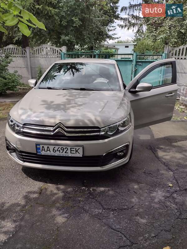 Седан Citroen C-Elysee 2019 в Киеве