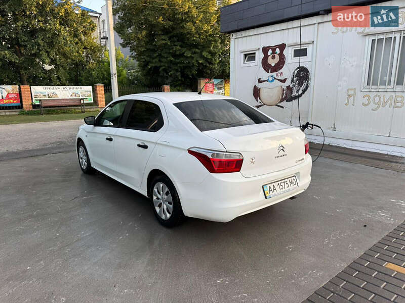 Седан Citroen C-Elysee 2012 в Гайсину