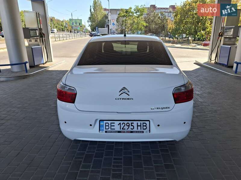 Седан Citroen C-Elysee 2015 в Миколаєві