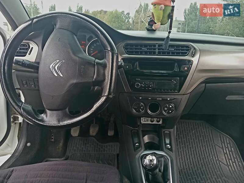 Седан Citroen C-Elysee 2013 в Николаеве