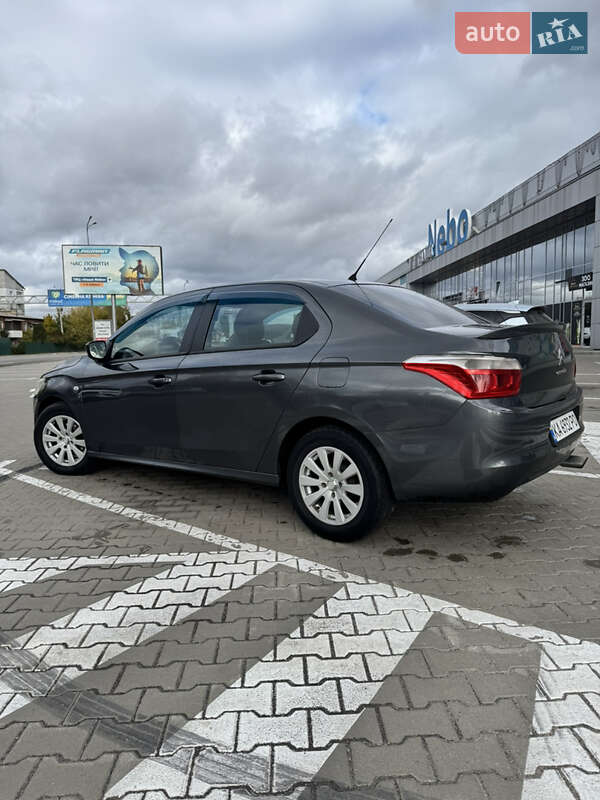 Седан Citroen C-Elysee 2013 в Киеве фото 4 Седан Citroen C-Elysee 2013 в Киеве