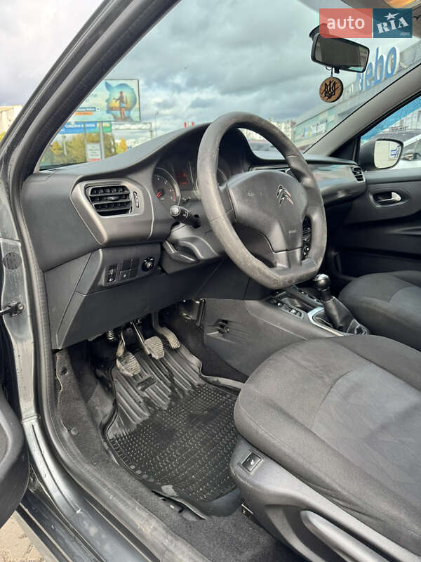 Седан Citroen C-Elysee 2013 в Киеве фото 13 Седан Citroen C-Elysee 2013 в Киеве