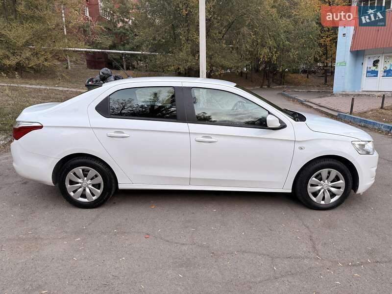 Седан Citroen C-Elysee 2013 в Дніпрі