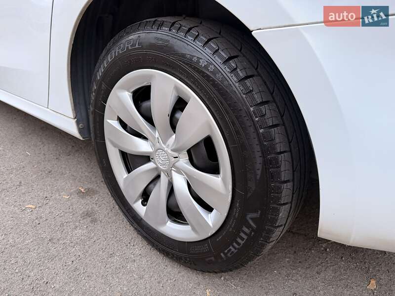 Седан Citroen C-Elysee 2013 в Дніпрі