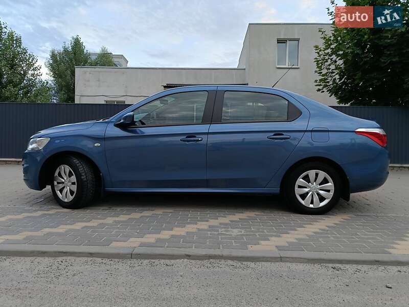 Седан Citroen C-Elysee 2013 в Києві