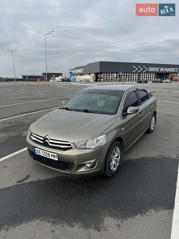 Седан Citroen C-Elysee 2015 в Києві фото 3 Седан Citroen C-Elysee 2015 в Києві