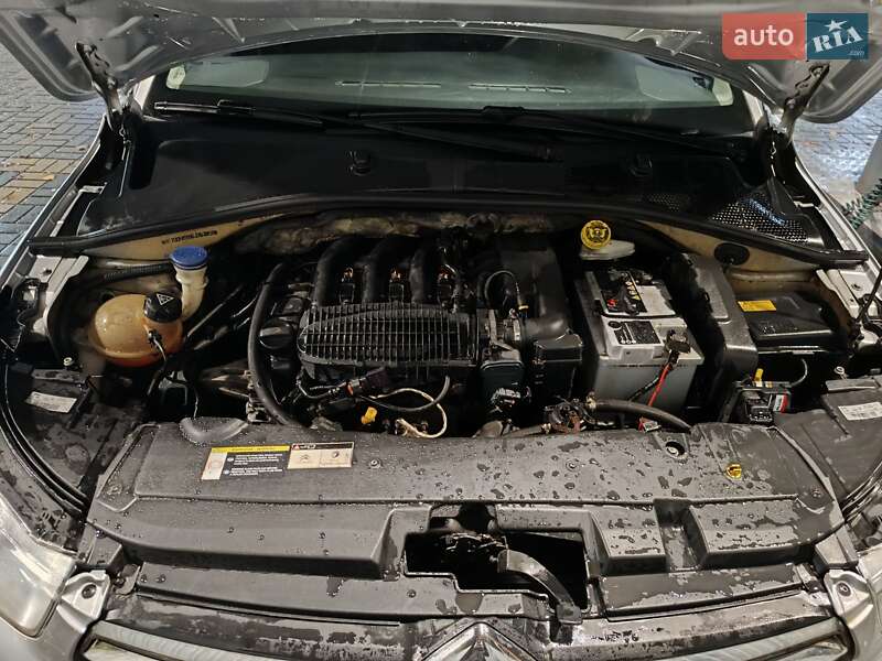 Седан Citroen C-Elysee 2016 в Києві