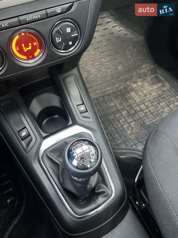 Седан Citroen C-Elysee 2023 в Киеве фото 19 Седан Citroen C-Elysee 2023 в Киеве