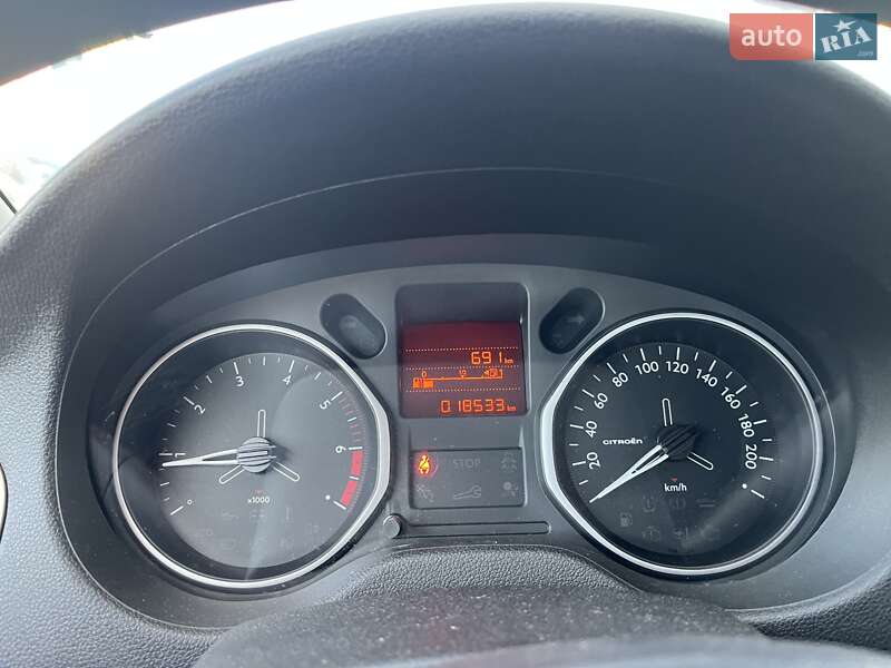 Седан Citroen C-Elysee 2023 в Киеве фото 21 Седан Citroen C-Elysee 2023 в Киеве