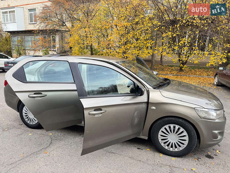 Седан Citroen C-Elysee 2013 в Хмельницькому