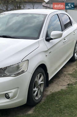 Седан Citroen C-Elysee 2013 в Львове