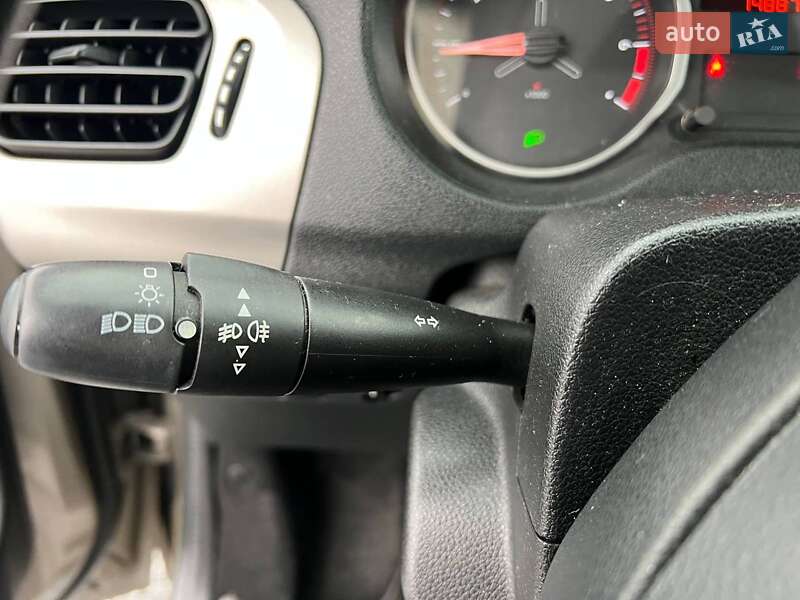 Седан Citroen C-Elysee 2018 в Львове