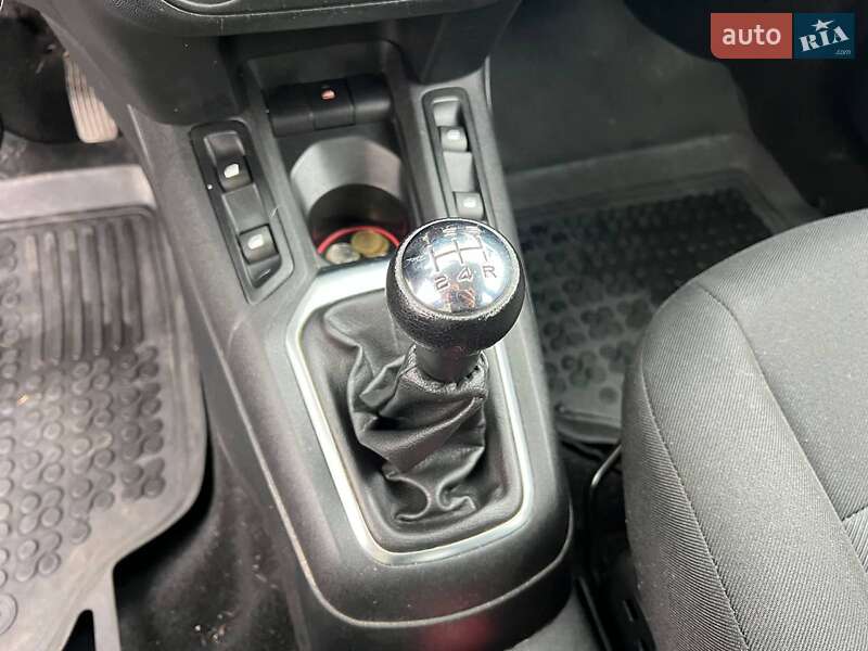 Седан Citroen C-Elysee 2018 в Львове