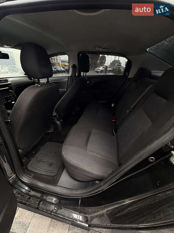 Седан Citroen C-Elysee 2016 в Виннице