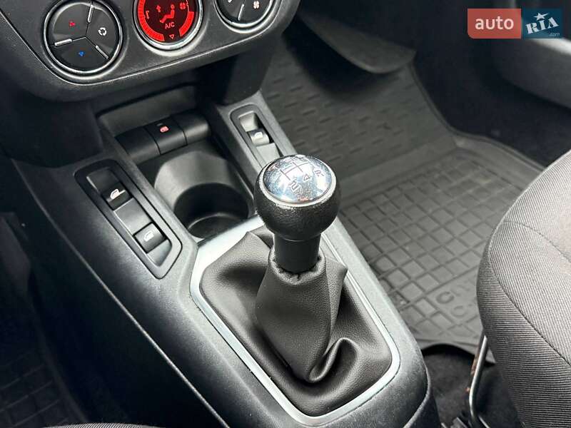 Седан Citroen C-Elysee 2018 в Киеве