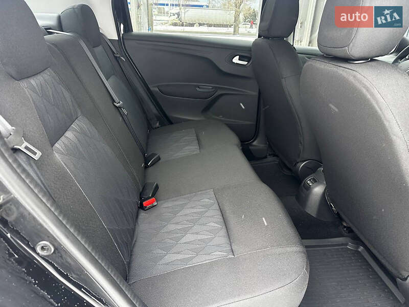 Седан Citroen C-Elysee 2019 в Днепре