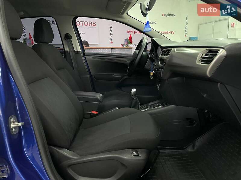 Седан Citroen C-Elysee 2017 в Киеве