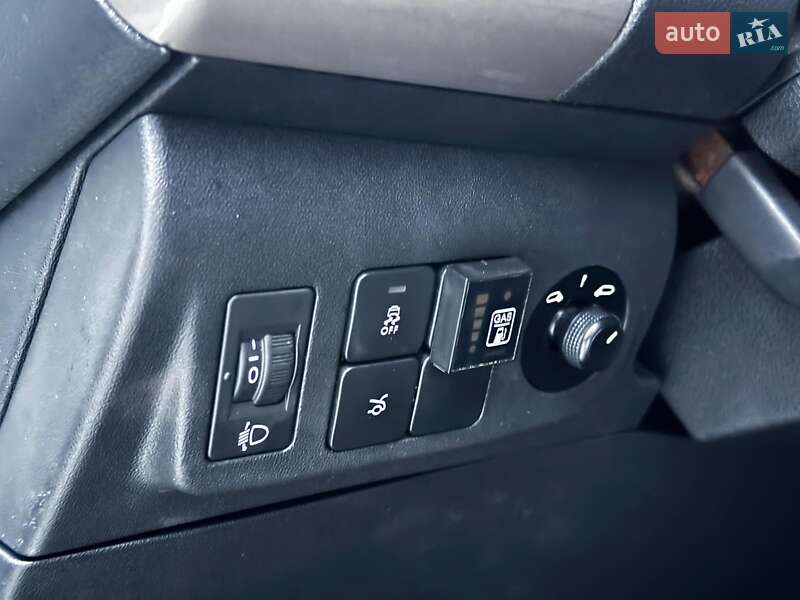 Седан Citroen C-Elysee 2018 в Киеве