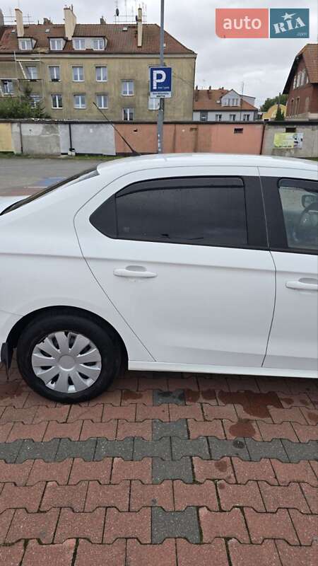 Седан Citroen C-Elysee 2016 в Львове