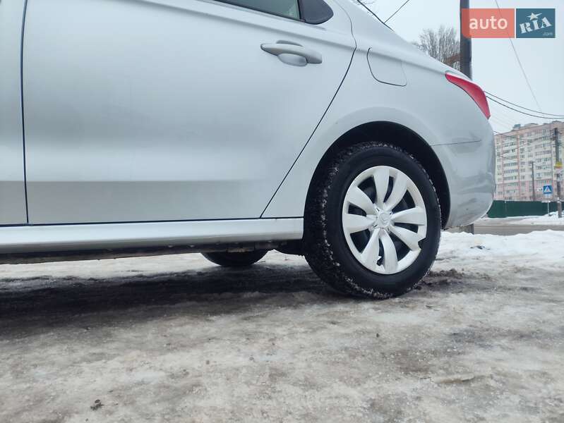 Седан Citroen C-Elysee 2013 в Софиевской Борщаговке